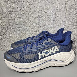 Hoka One One Challenger 8 Men's Size US 8D Midnight Blue Athletic Sneakers.